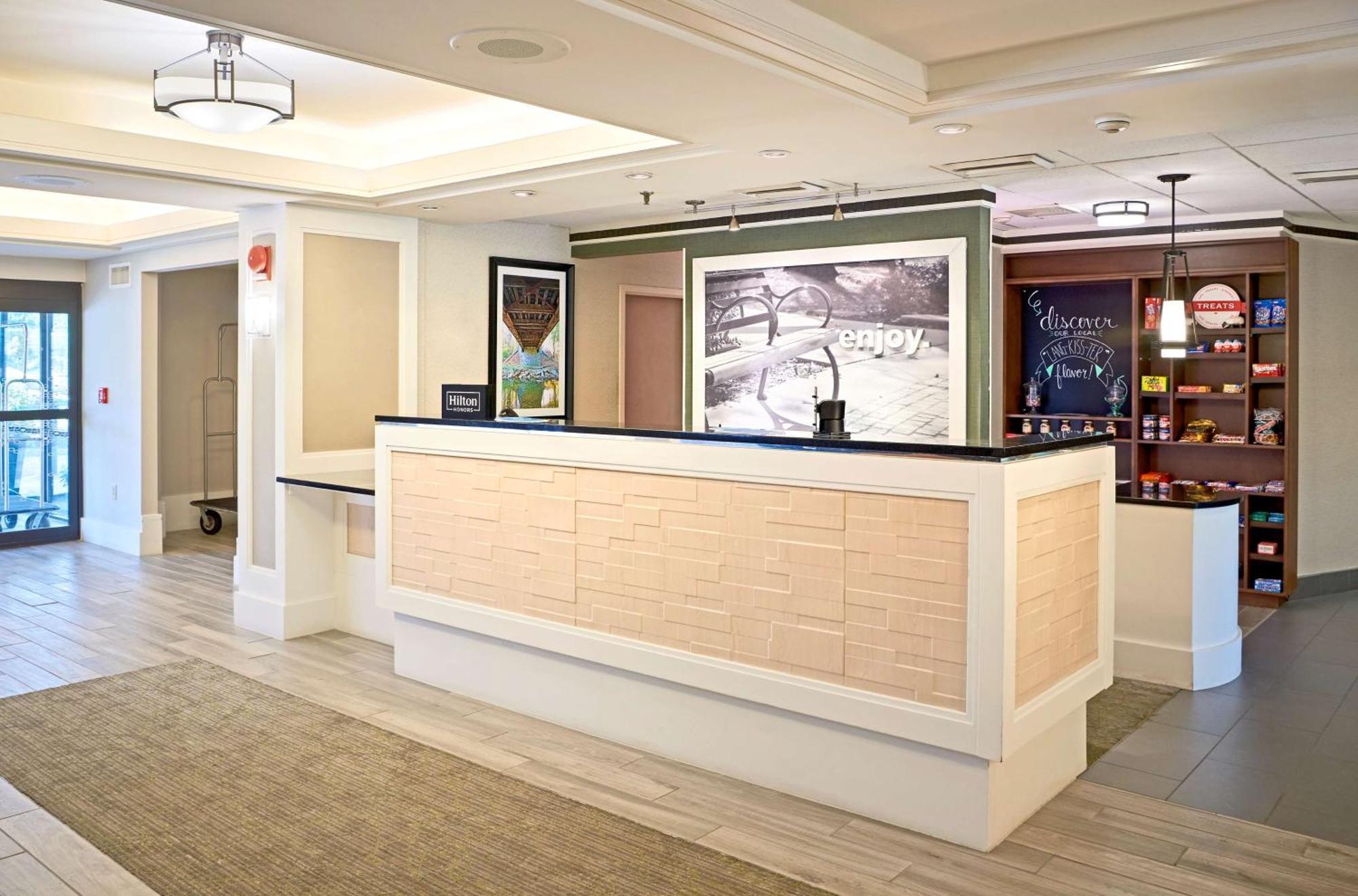 Hampton Inn Lancaster Eksteriør billede